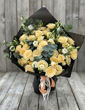 Букет цветов из:  Розы и Лизиантусы в Аничково