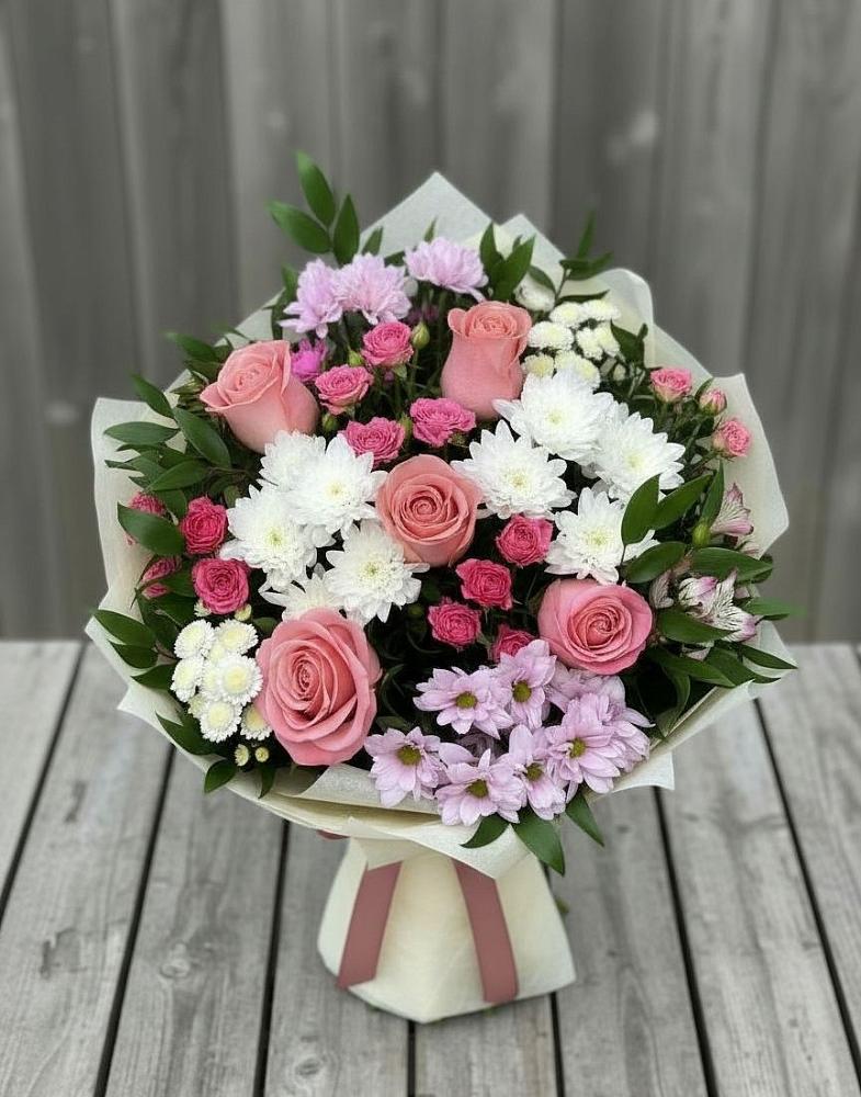 Букет цветов из: Альстромерии, Гвоздики, Розы и Хризантемы в Аничково