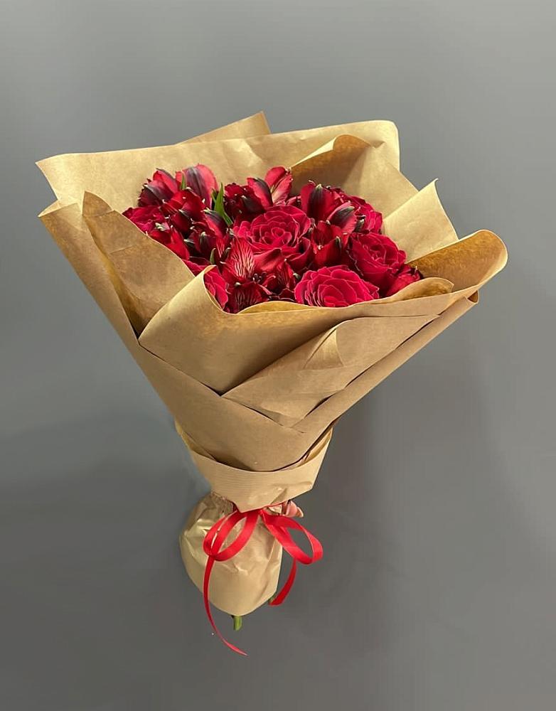 Букет цветов из: Альстромерии и Розы в Аничково