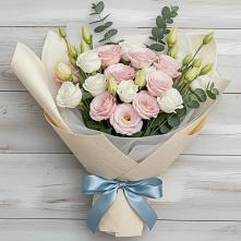 Букет цветов из:  Лизиантусы в Аничково