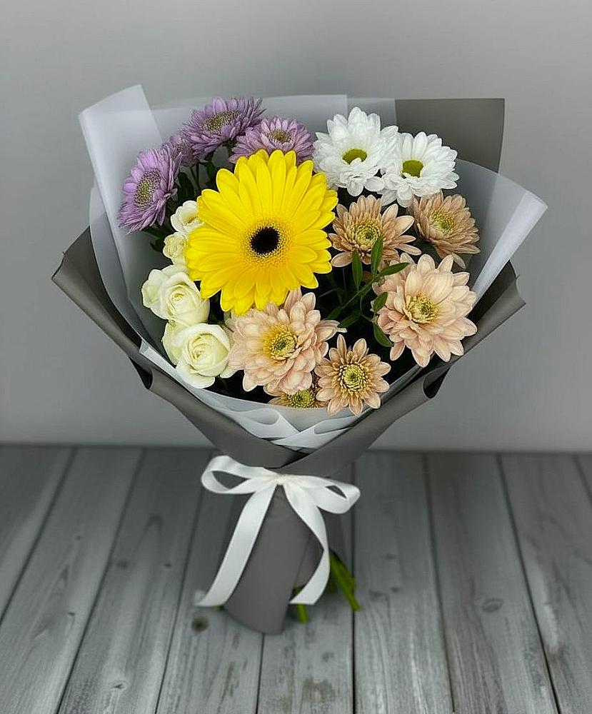 Букет цветов из: Розы, Герберы и Хризантемы в Аничково