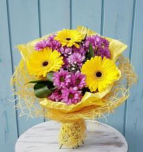Букет цветов из:  Хризантемы и Герберы #REPLACE_PRED# Аничково
