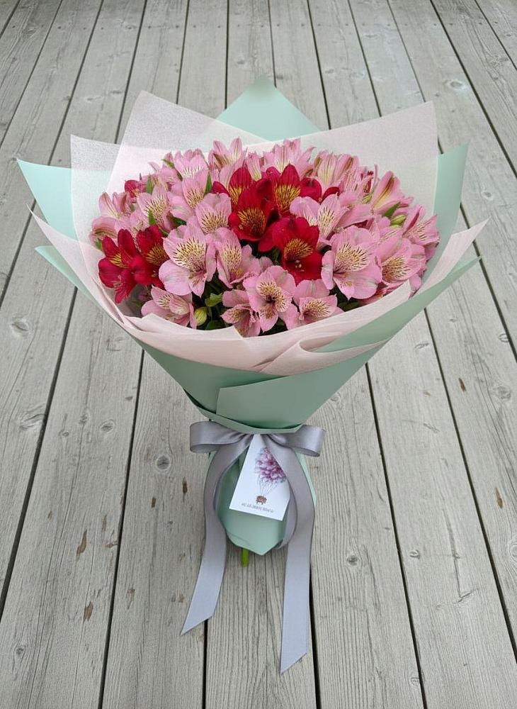 Букет цветов из: Альстромерии в Аничково