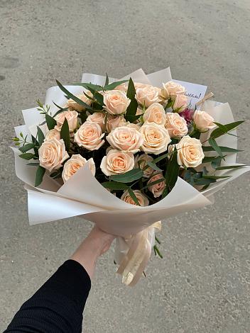Букет Кремовые розы Латте в Аничково