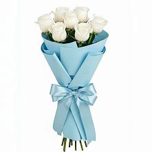 Букет 7 белых роз Проуд в Аничково