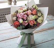 Букет цветов из:  Розы, Лизиантусы и Гвоздики #REPLACE_PRED# Аничково