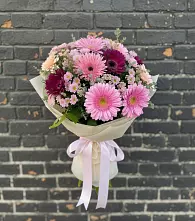 Букет цветов из:  Герберы и Хризантемы #REPLACE_PRED# Аничково